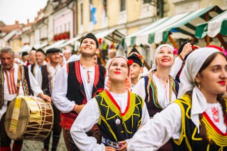 Povorka ob dnevih narodnih noš in oblačilne dedščine (83)